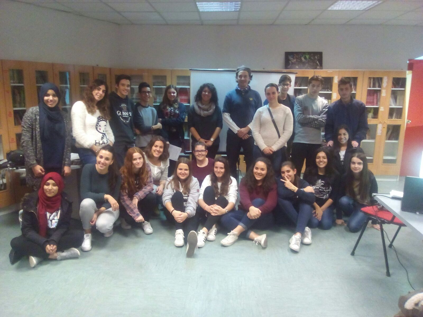29 alumnos de los 16 centros educativos de Getafe participan en el programa Enrédate con Getafe