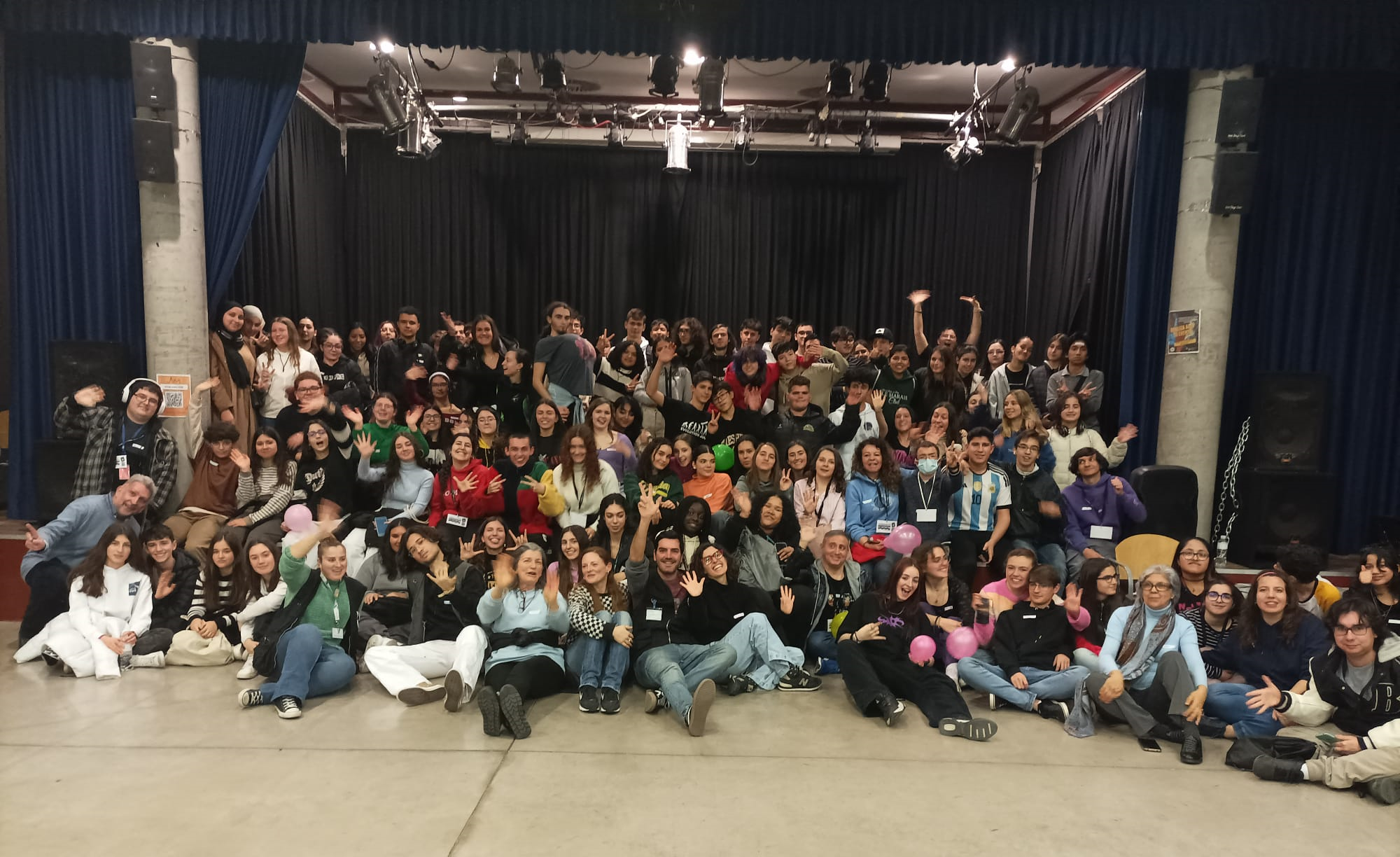 CORRESPONSAL JUVENIL: MULTIPLICANDO LA INFORMACIÓN