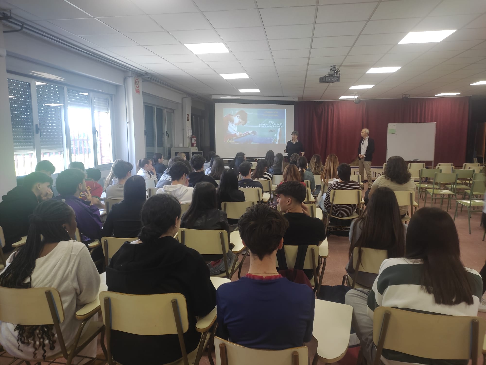Concluyen las Jornadas de Orientación Universitarias del SIAJ con una asistencia de 1300 estudiantes