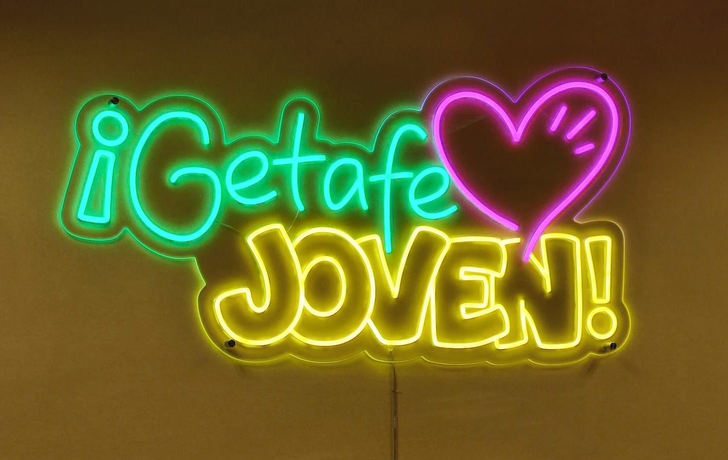 Getafe amplía sus servicios juveniles con la apertura de la Sala Multijoven